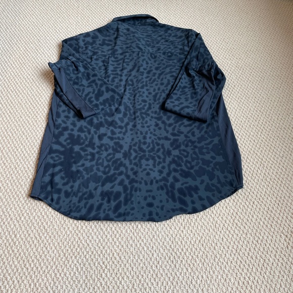 Lululemon Relaxed Shirt; 19 inches from underarm to underarm. - Picture 2 of 8